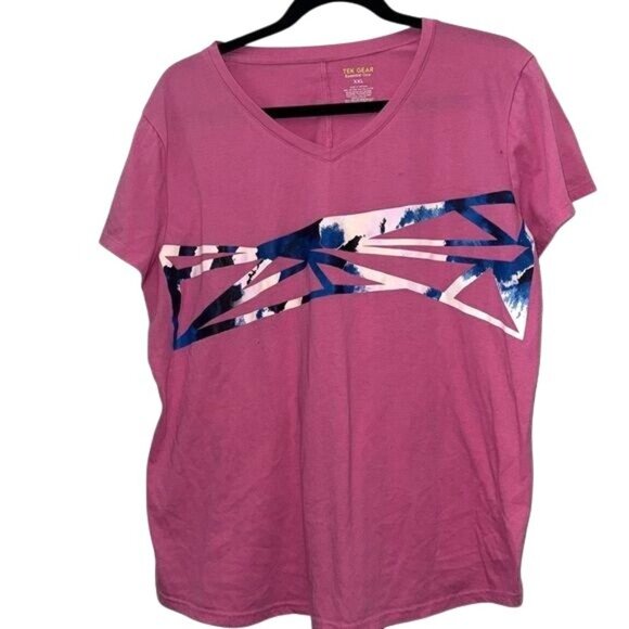 tek gear Tops - Tek Gear Womens V-Neck Essential Gear Tee XXL Pink With Abstract Graphic